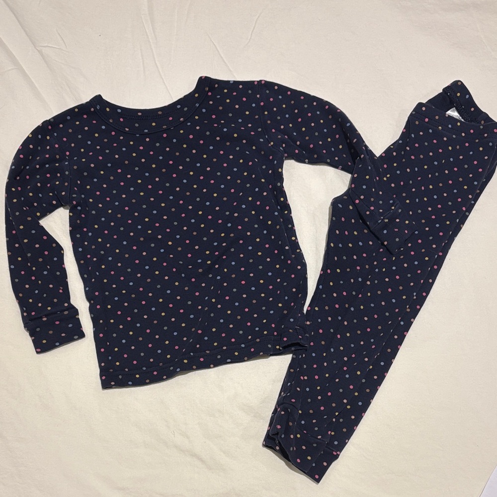 Gap 2T -Organic Cotton Navy and rainbow 🌈 Polka Dot Pajama Set